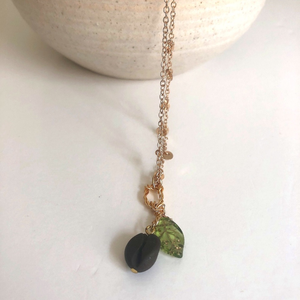 NWOT Coffee bean and green leaf necklace with gold tone chain